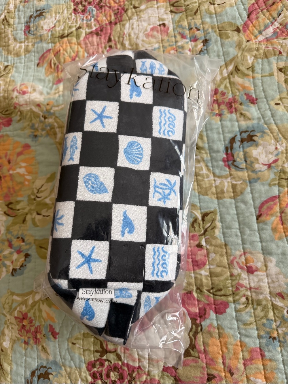 Staykation Makeup Case NEW